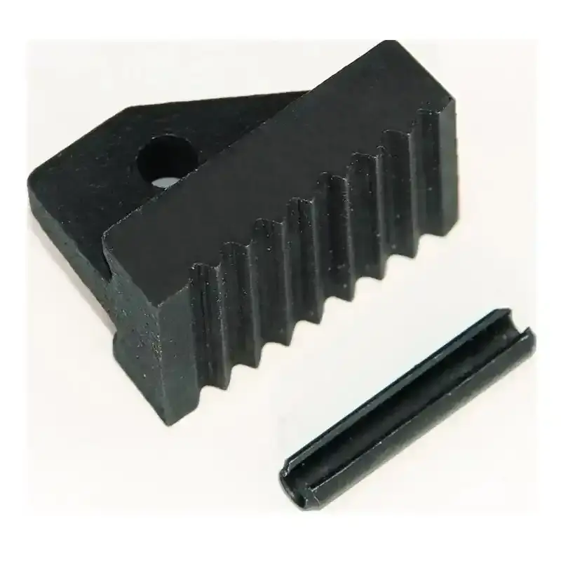 İzeltaş 18 Ağır Tip Boru Anah.Alt Çene Ve Pim - 2110100418