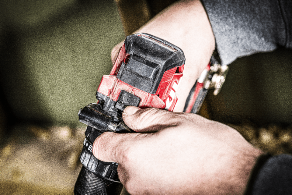 SKIL XP 3085JA AKÜLÜ DARBELİ MATKAP VİDALAMA ÇANTALI