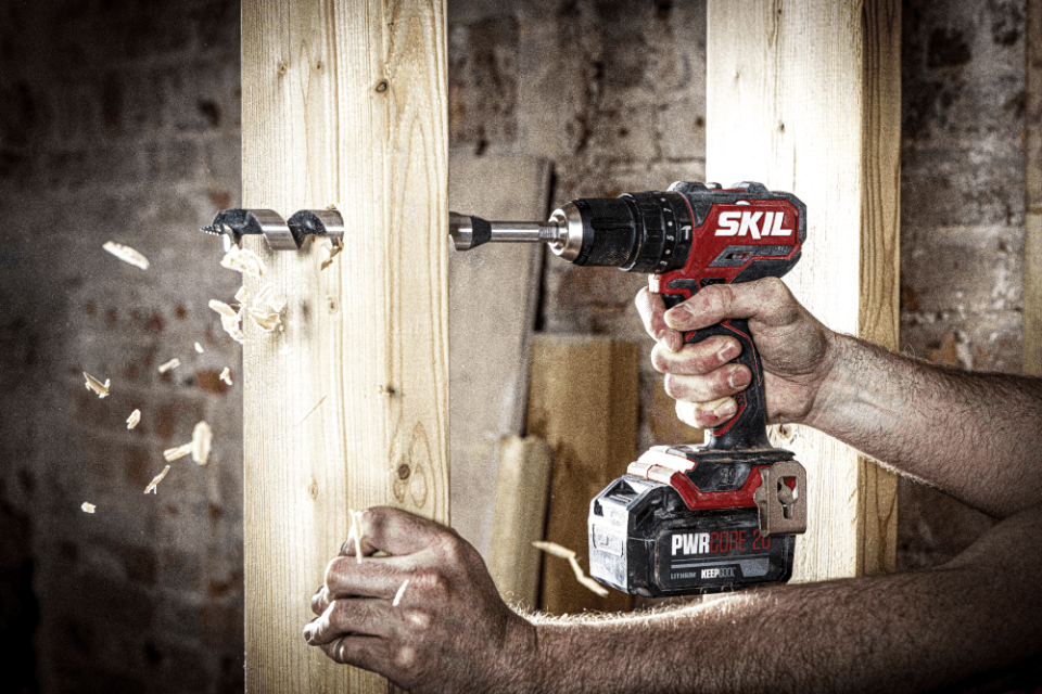 SKIL COMPACT 3075JA AKÜLÜ DARBELİ MATKAP VİDALAMA ÇANTALI