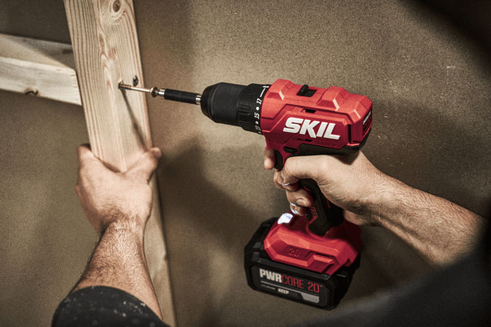 SKIL POWERTOOLS 3011HA AKÜLÜ MATKAP VİDALAMA ÇANTALI SET