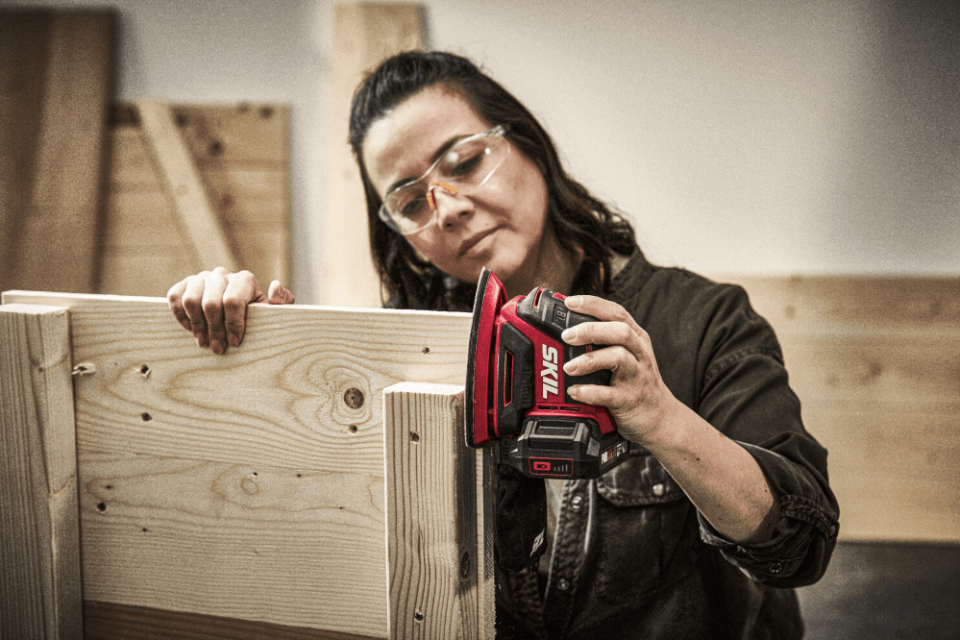 SKIL POWERTOOLS 3715CA AKÜLÜ ÜÇGEN ZIMPARA