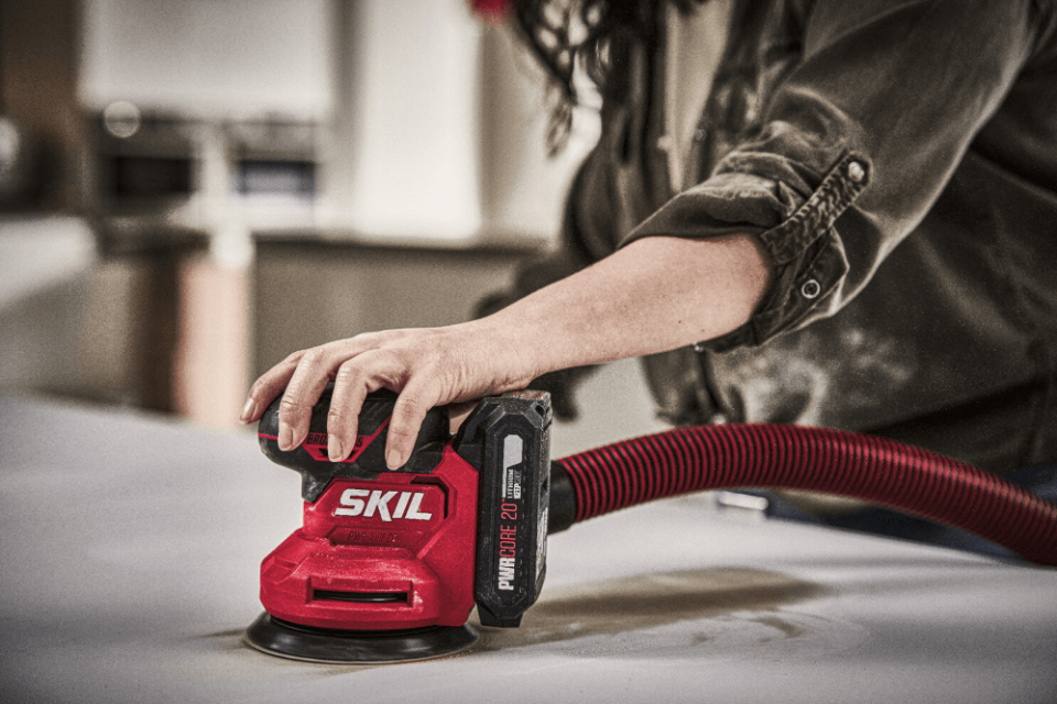 SKIL COMPACT 3751FA AKÜLÜ ORBİTAL ZIMPARALAMA ÇANTALI