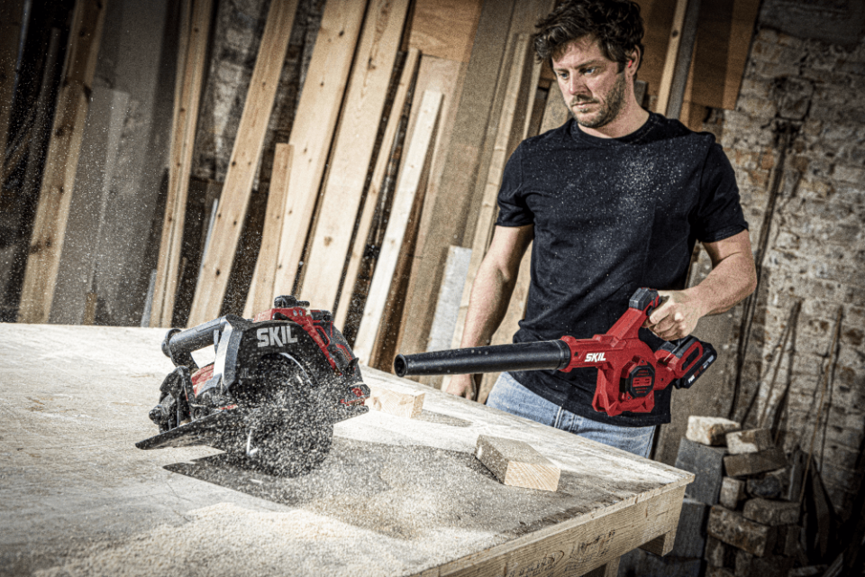 SKIL COMPACT 3161CB AKÜLÜ ÜFLEYİCİ