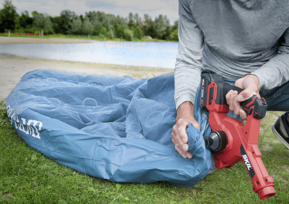 SKIL COMPACT 3161CB AKÜLÜ ÜFLEYİCİ