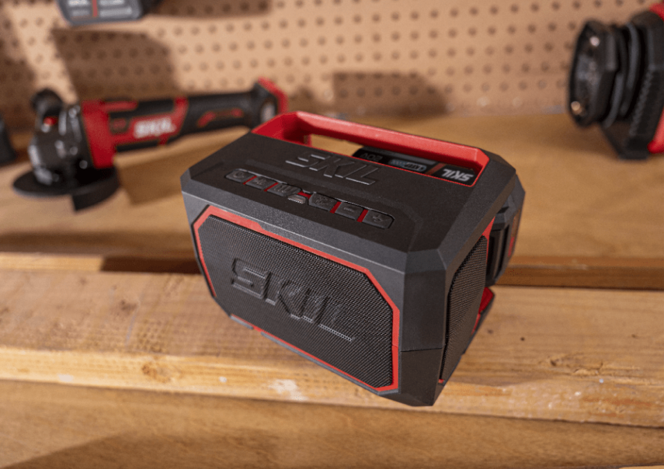 SKIL POWERTOOLS 3151CA AKÜLÜ HOPARLÖR