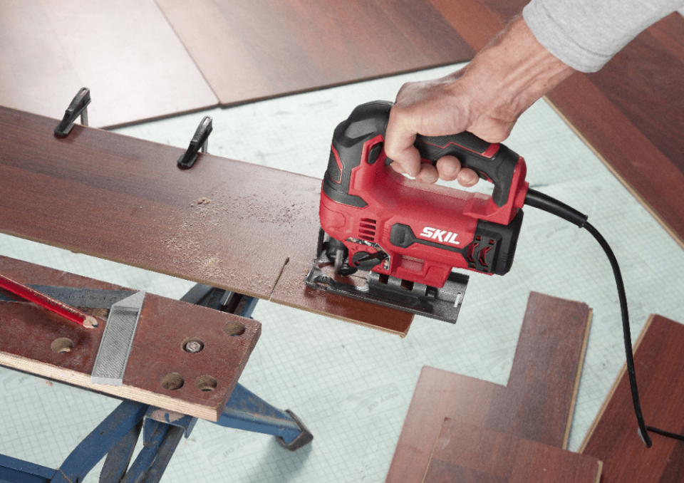 SKIL 4530AA DEKUPAJ TESTERE 550W