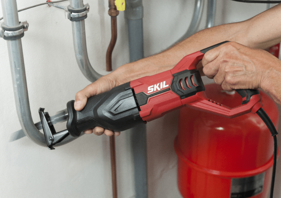 SKIL 4961DA KILIÇ TESTERE 900W ÇANTALI
