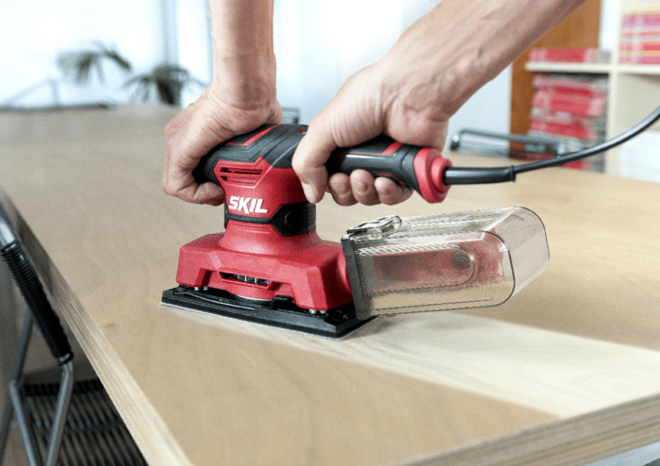 SKIL 7362DA TİTREŞİMLİ ZIMPARA 280W ÇANTALI