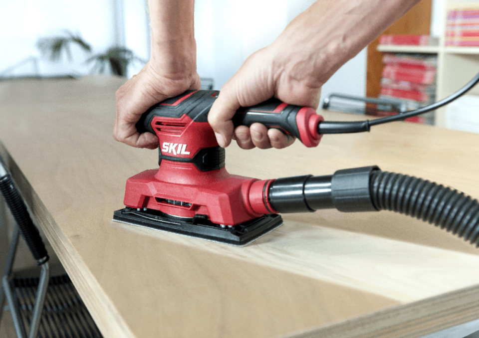 SKIL 7362DA TİTREŞİMLİ ZIMPARA 280W ÇANTALI
