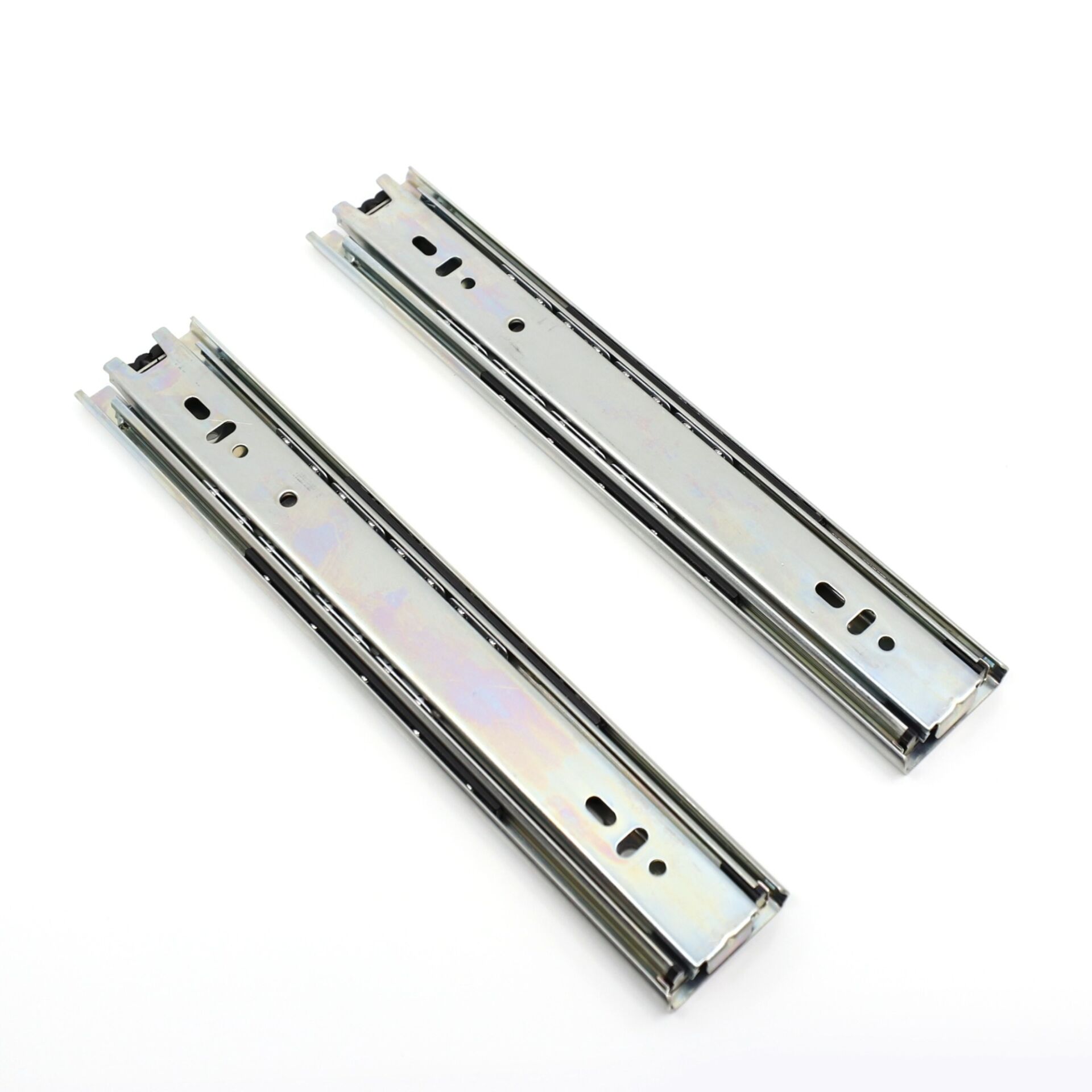 Canex Teleskopik Bilyalı Ray 43x25 Cm