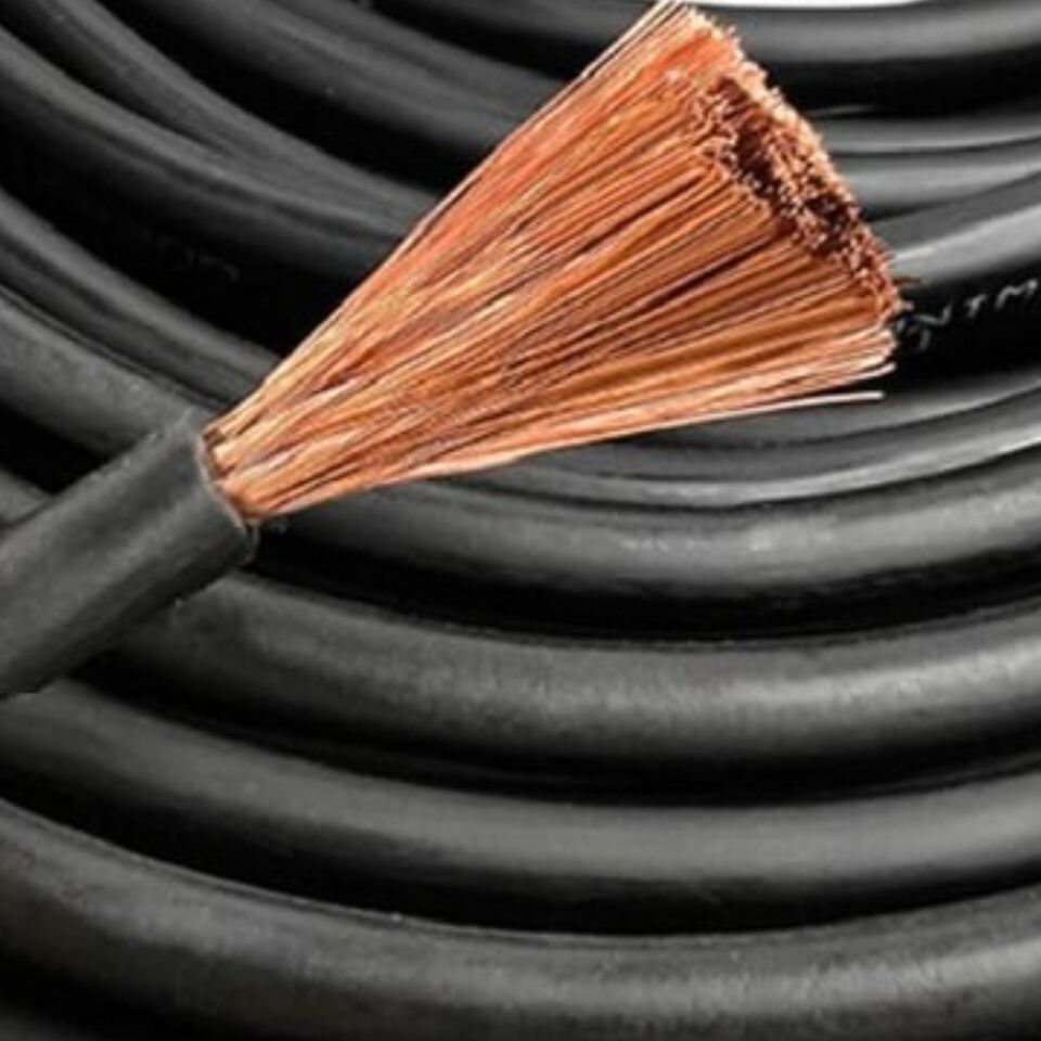 Axu Tam Kesit Kaynak Kablosu %100 Bakır 70 Mm