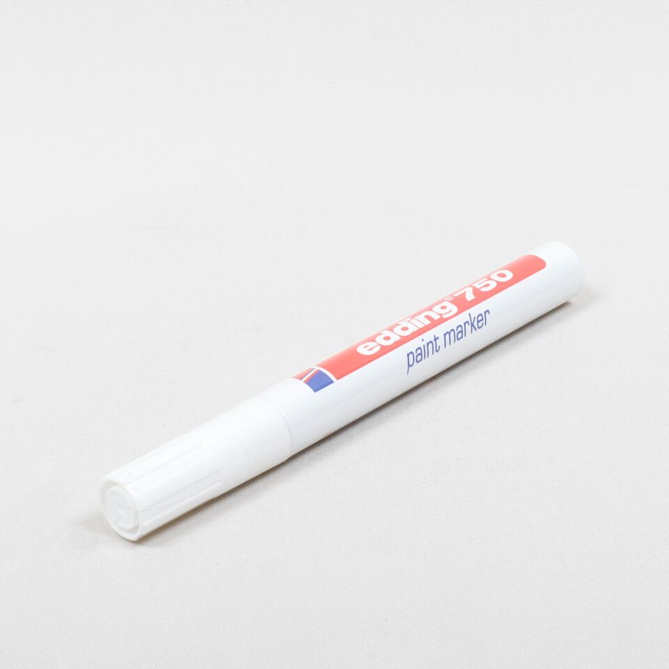Edding 750 Tam Örtücü Boya Kalemi Beyaz