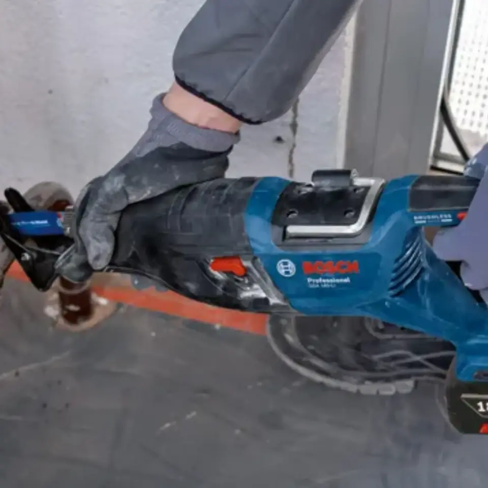 Bosch Akülü Tilki Kuyruğu Gsa185-lı 06016c0021