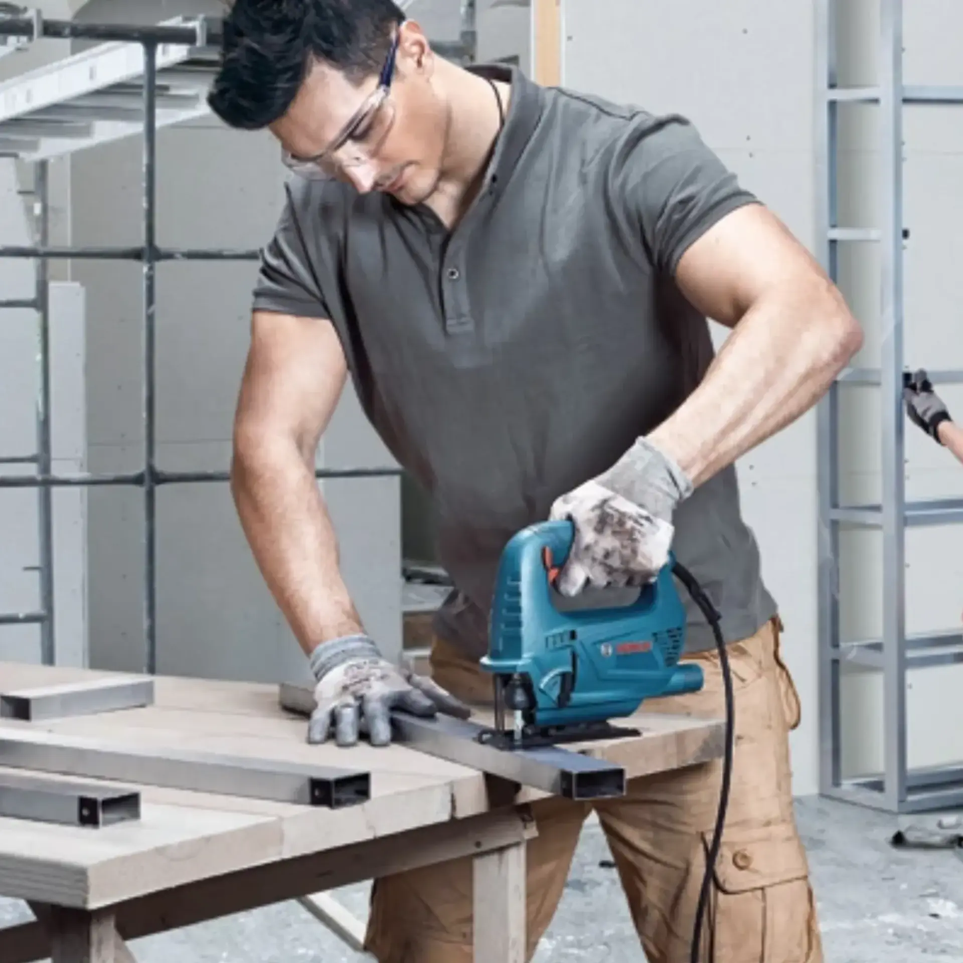 Bosch Dekupaj Makinesi 500w Gst700 06012a7020