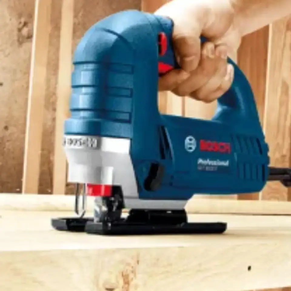 Bosch Dekupaj Makinesi 710w Gst8000e 060158h000