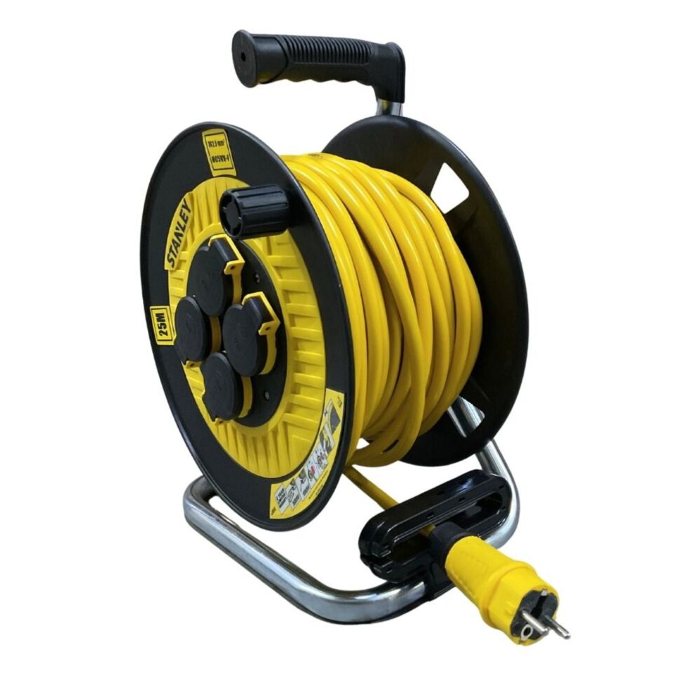 Stanley Makaralı Seyyar Kablo Sarı 3x1.5 25 Mt
