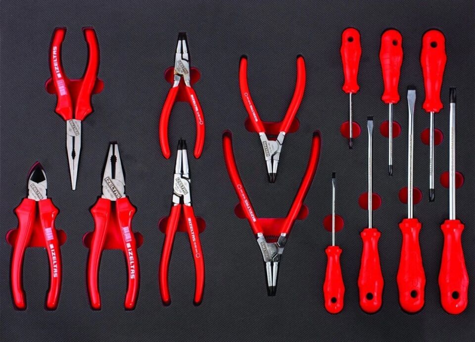 İzeltaş 3. Çekmece 0 Serisi Dolap 14 Parça - 8245003014